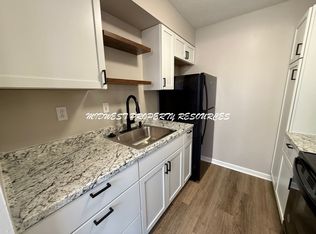 957 NW Colbern Rd #0, Lees Summit, MO 64086