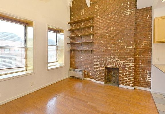3rd image of 225 W 136th St APT 3