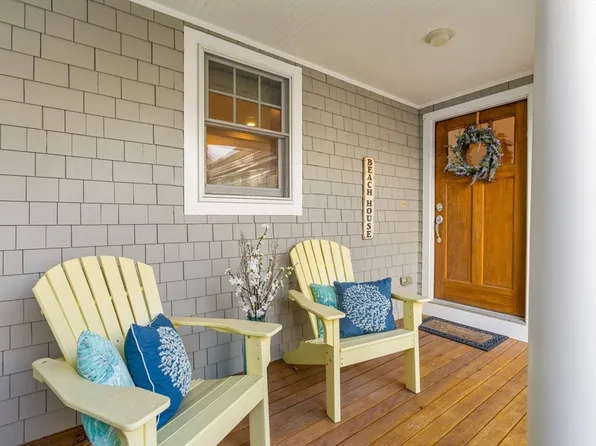 32 Nw Lndg #11, Mashpee, MA 02649