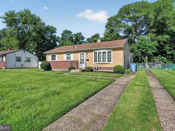 11 Walden Rd, Marlton, NJ 08053