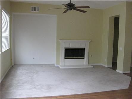 3rd image of 38213 Taylor Ln