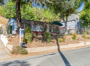 10205 Wheatland Ave, Sunland, CA 91040