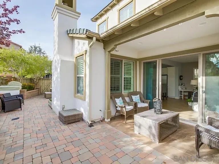 15562 Bristol Ridge Ter — Photo 32