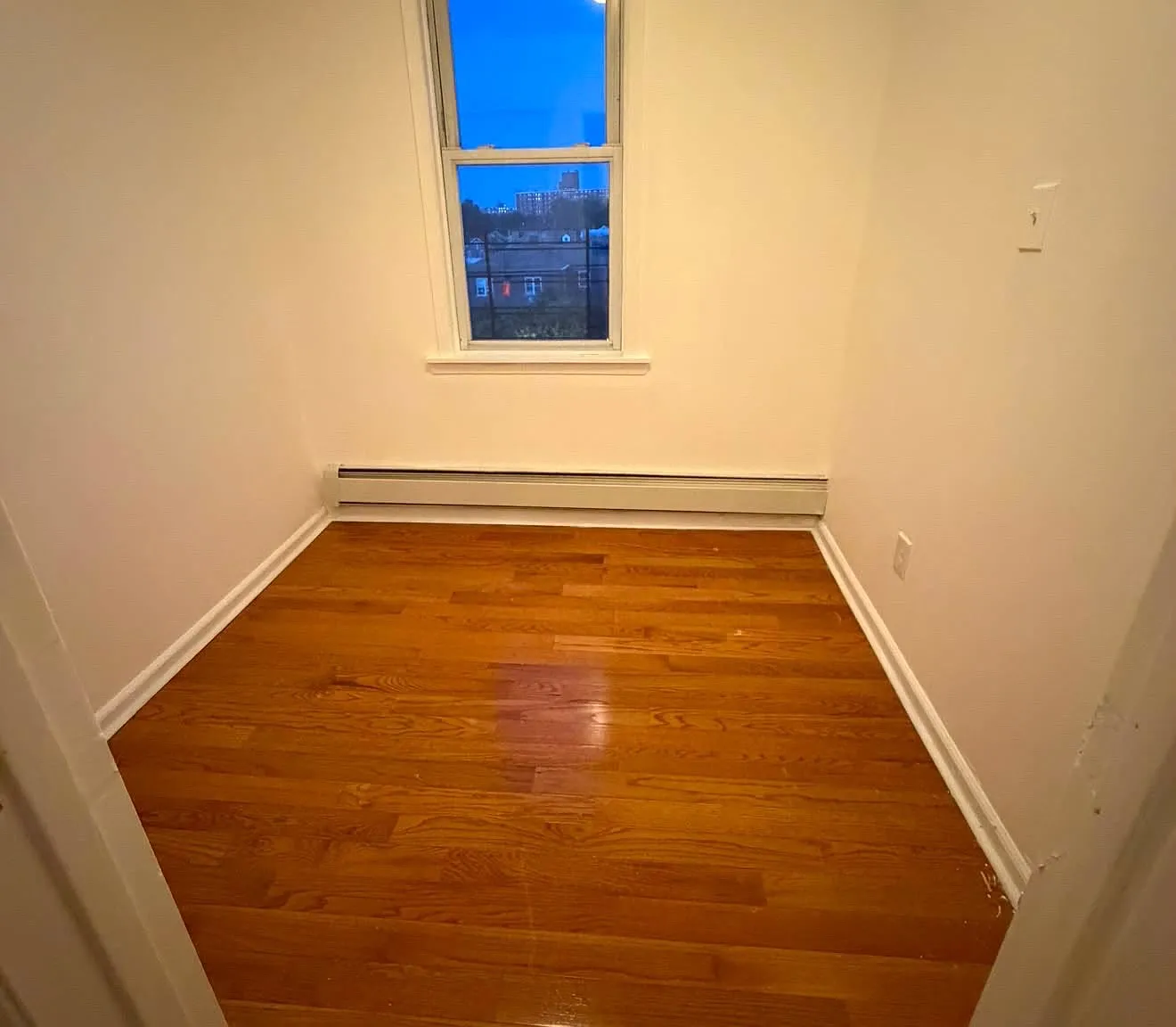 3 bed, $3,500 — Photo 3