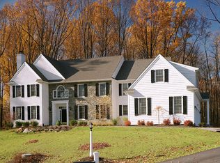 1304 Sugartown Rd, Berwyn, PA 19312