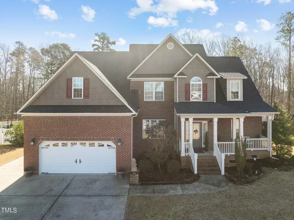 183 Winding Oak Way, Clayton, NC 27520