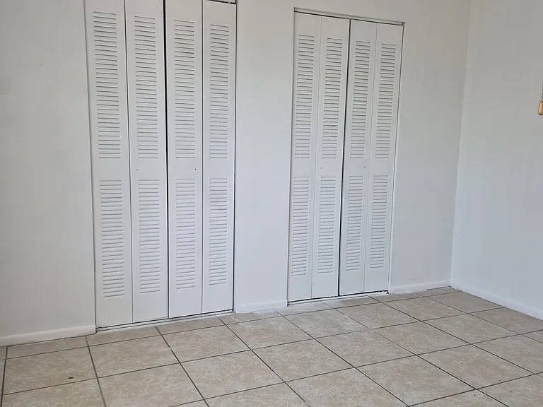 371 Winter Ridge Blvd — Photo 3