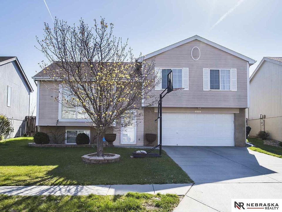 1st image of 5329 S 191st Ave