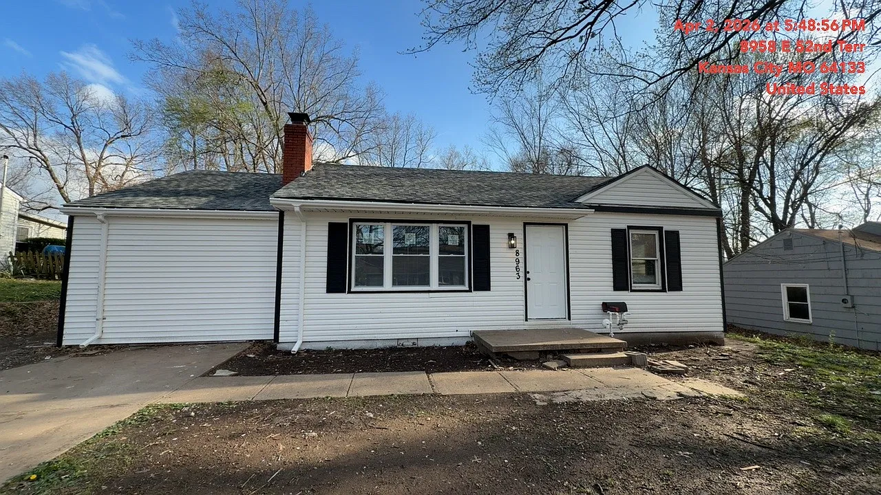 3 bed, 1.5 bath, 1100 sqft, $1,650 — Photo 1
