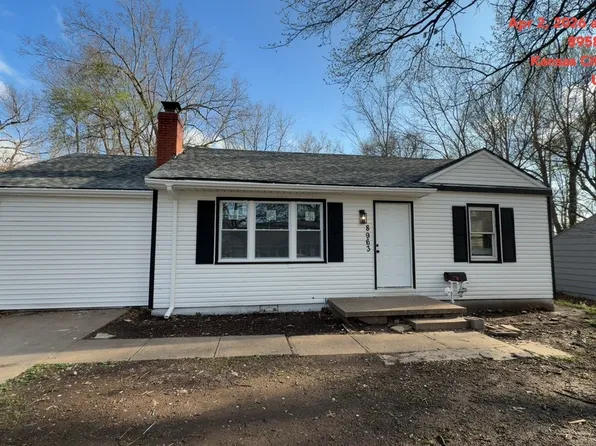 8963 E 52nd Ter, Raytown, MO 64133