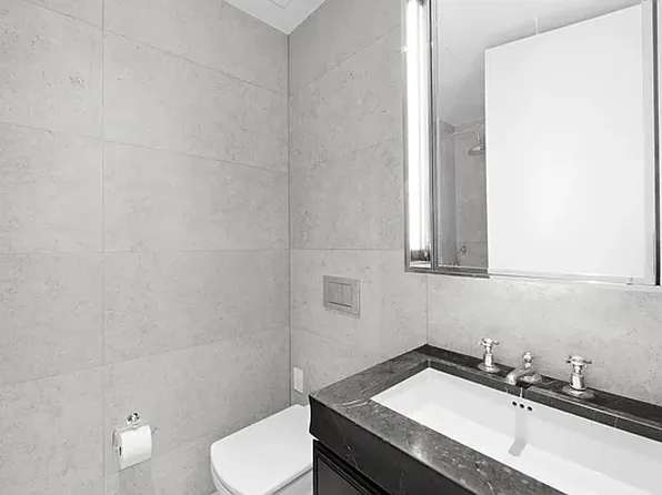 5 Beekman Street image 10 of 19