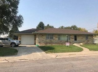 1305 17th St, Gering, NE 69341