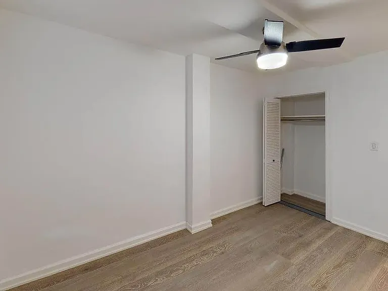 1053 E 222nd St #1 — Photo 3
