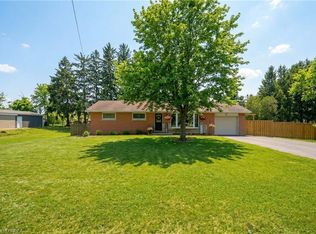 12 Stewart Dr, Brant, ON N0E 1A0