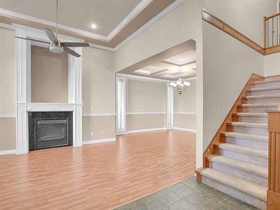 2nd image of 15108 A Ave #76