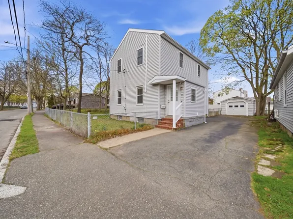 19 Lebanon St, Quincy, MA 02169