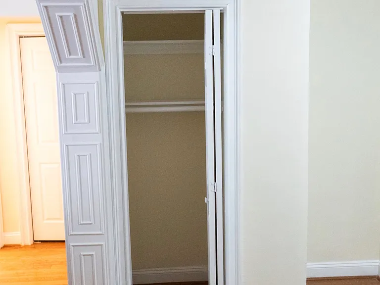 389 Jefferson Ave #389 — Photo 6