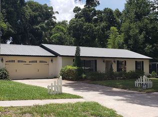 2223 Arch McDonald Dr, Dover, FL 33527