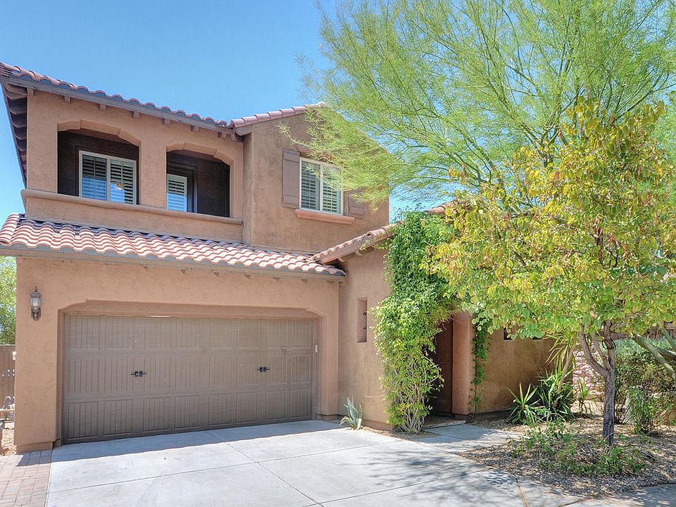 2nd image of 3827 E Half Hitch Pl