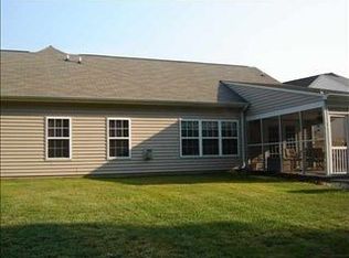 678 Timber Walk Dr, Simpsonville, SC 29681