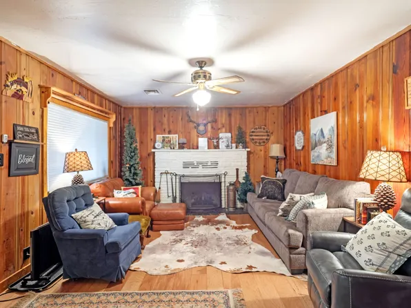 1678 Farnsworth St, Lakeside, AZ 85929