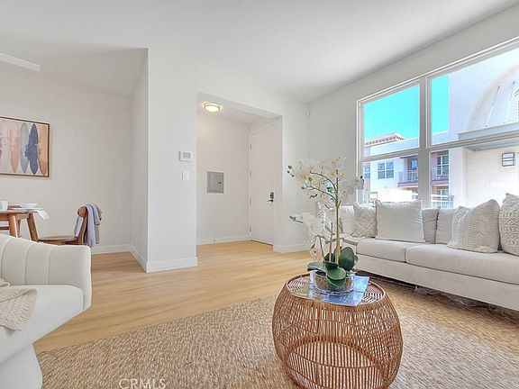 5th image of 68 E Bay State St Unit 3H
