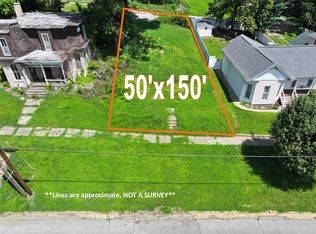 214 W North St, Grayville, IL 62844