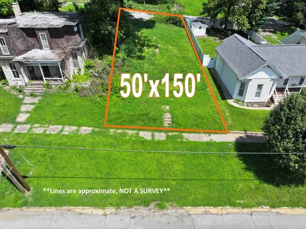 214 W North St, Grayville, IL 62844