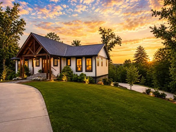 1046 Crossroads Church Rd, Ellijay, GA 30540
