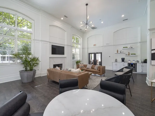 Columns at Wakefield