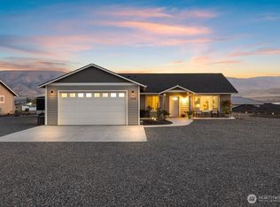 208 Moon River Vw SW, Mattawa, WA 99349