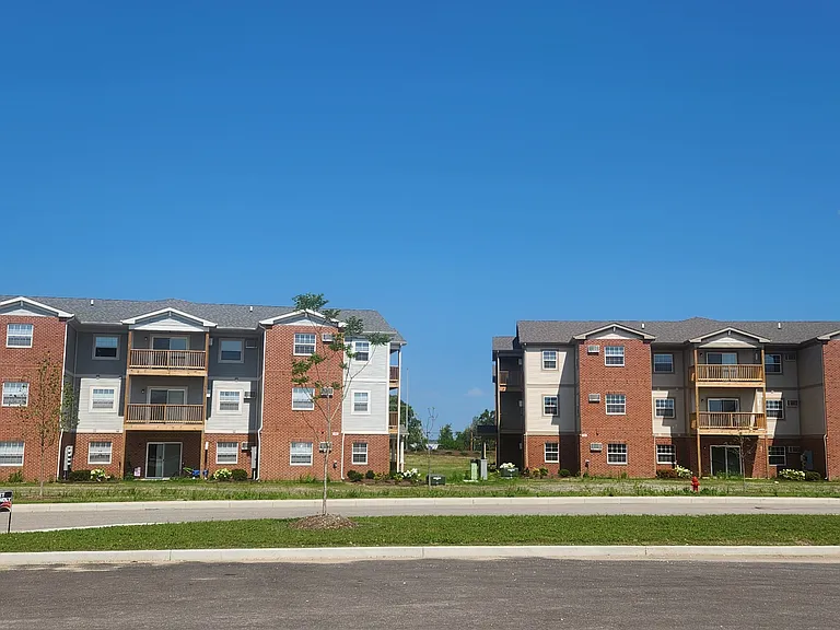 The Residence at Fox Meadows — Photo 3
