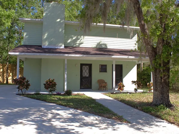 21008 Negril Ct, Lutz, FL 33558