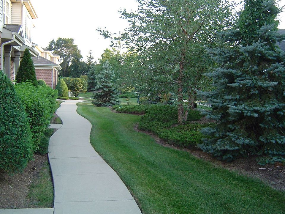 2nd image of 6727 Pine Lake Dr
