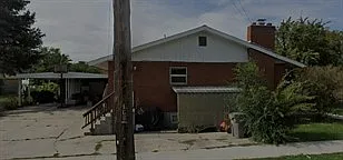 204 20th Ave S