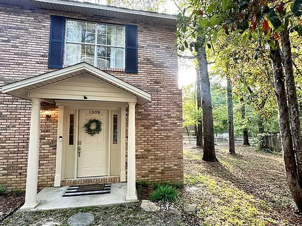 1309 Foxborough Dr, Pensacola, FL 32514