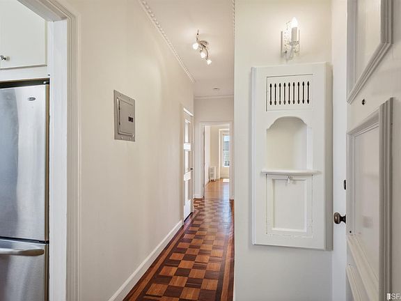4th image of 3731 Fillmore St APT 6
