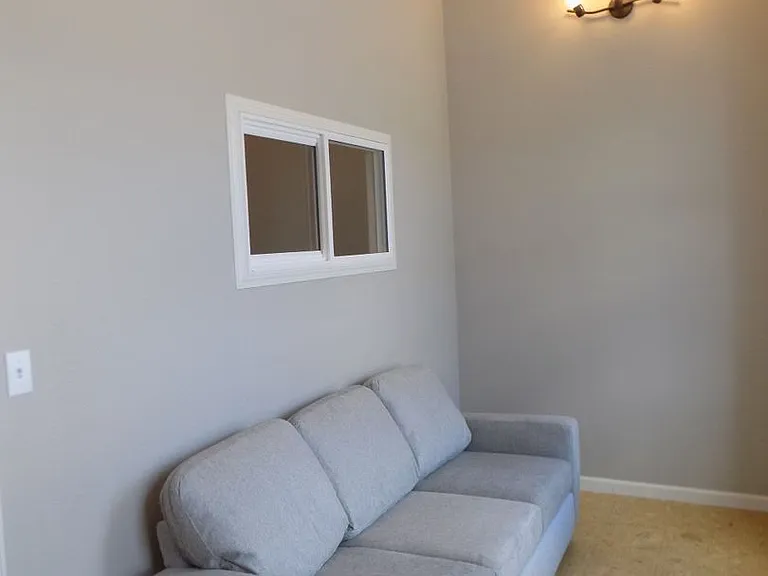 121 W Broadway Ave — Photo 4