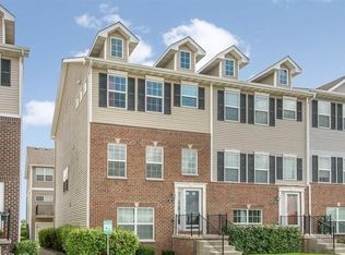 627 Nantucket Pl, Norwalk, IA 50211