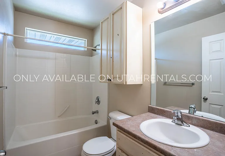 12824 S Timber Run Dr — Photo 17