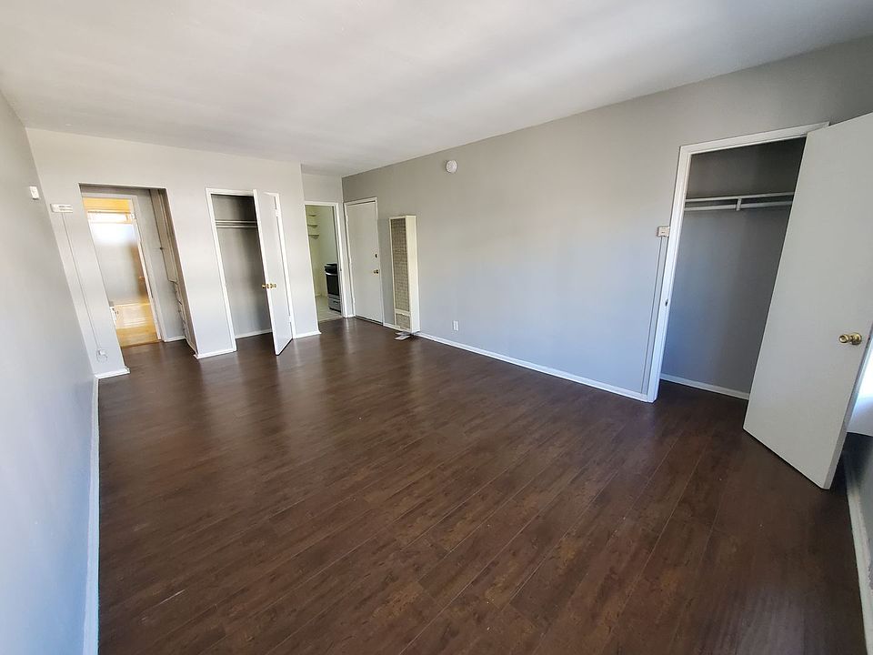 1st image of 548 N Alexandria Ave APT 10