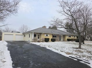 643 Upper Market St, Milton, PA 17847