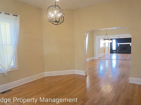 5th image of 513 E Henry St