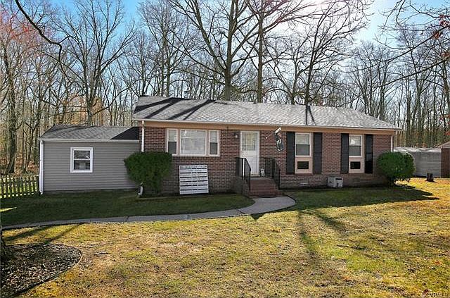 1st image of 1604 Dogwood Rd