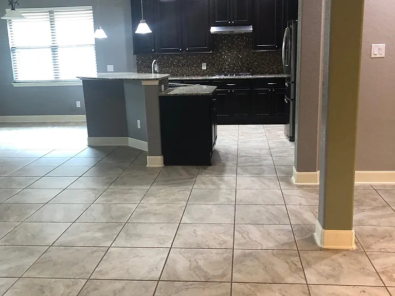 5042 Segovia Way — Photo 17