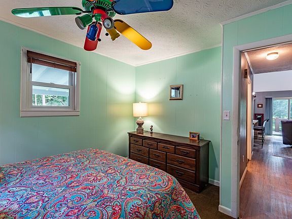 30th image of this home