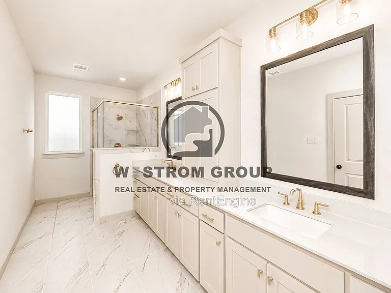 320 Walker Pkwy — Photo 23