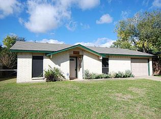 110 Eastwood Pl, Lewisville, TX 75067