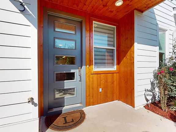 4th image of 805 Cherokee Ave #3