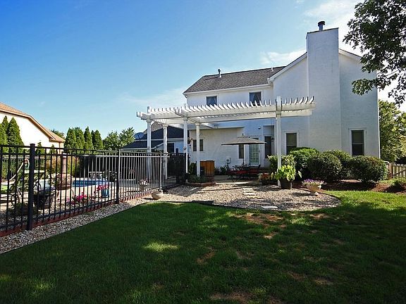 4th image of this home